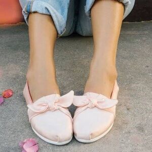 TOMS Pink Bow Shoes